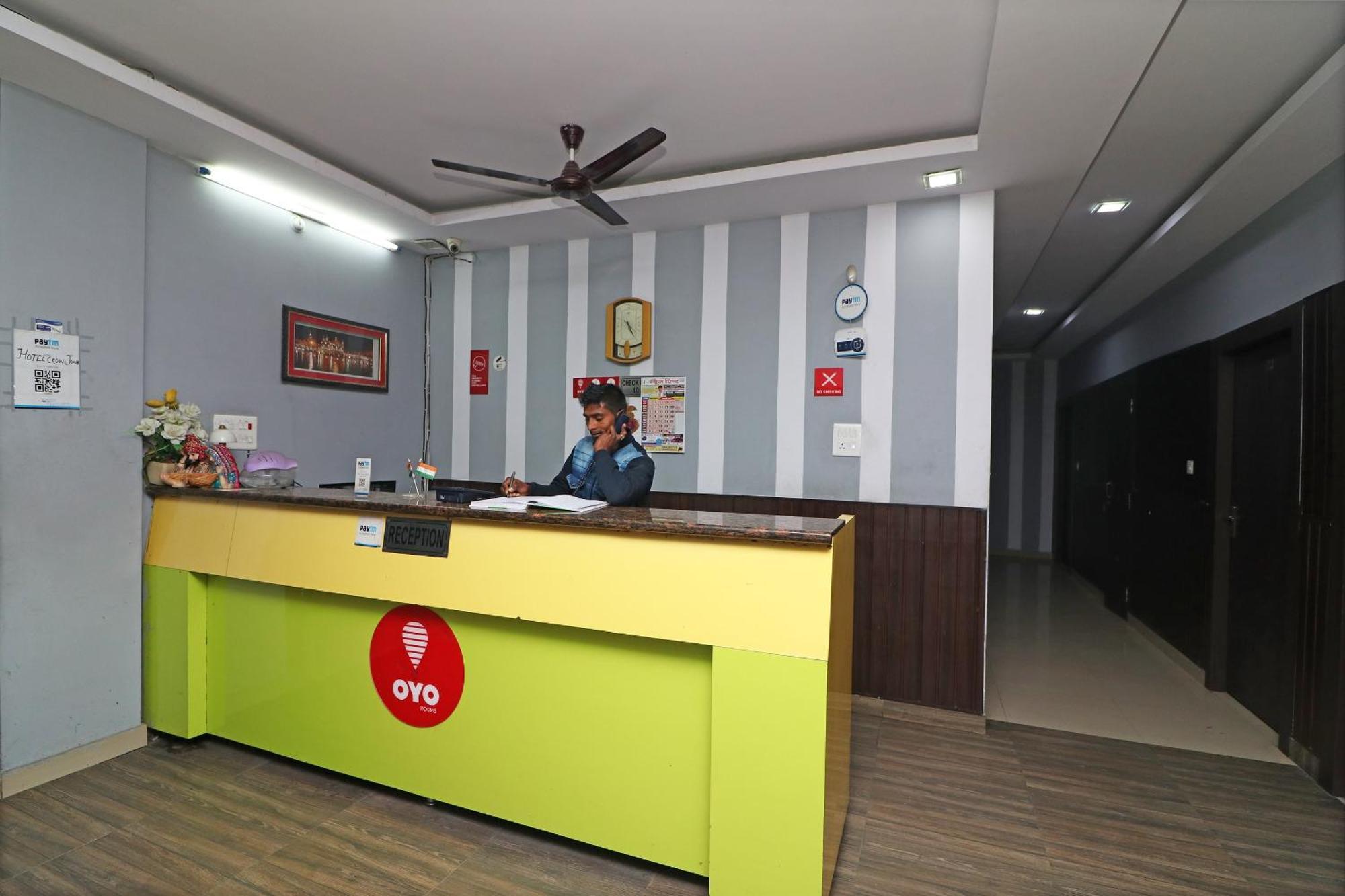 Hotel O Crown Tower Rāmpura Esterno foto